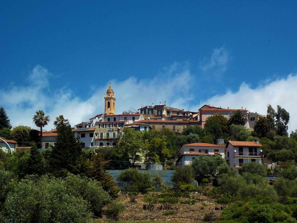B&B L'Intrigante Seborga Buitenkant foto