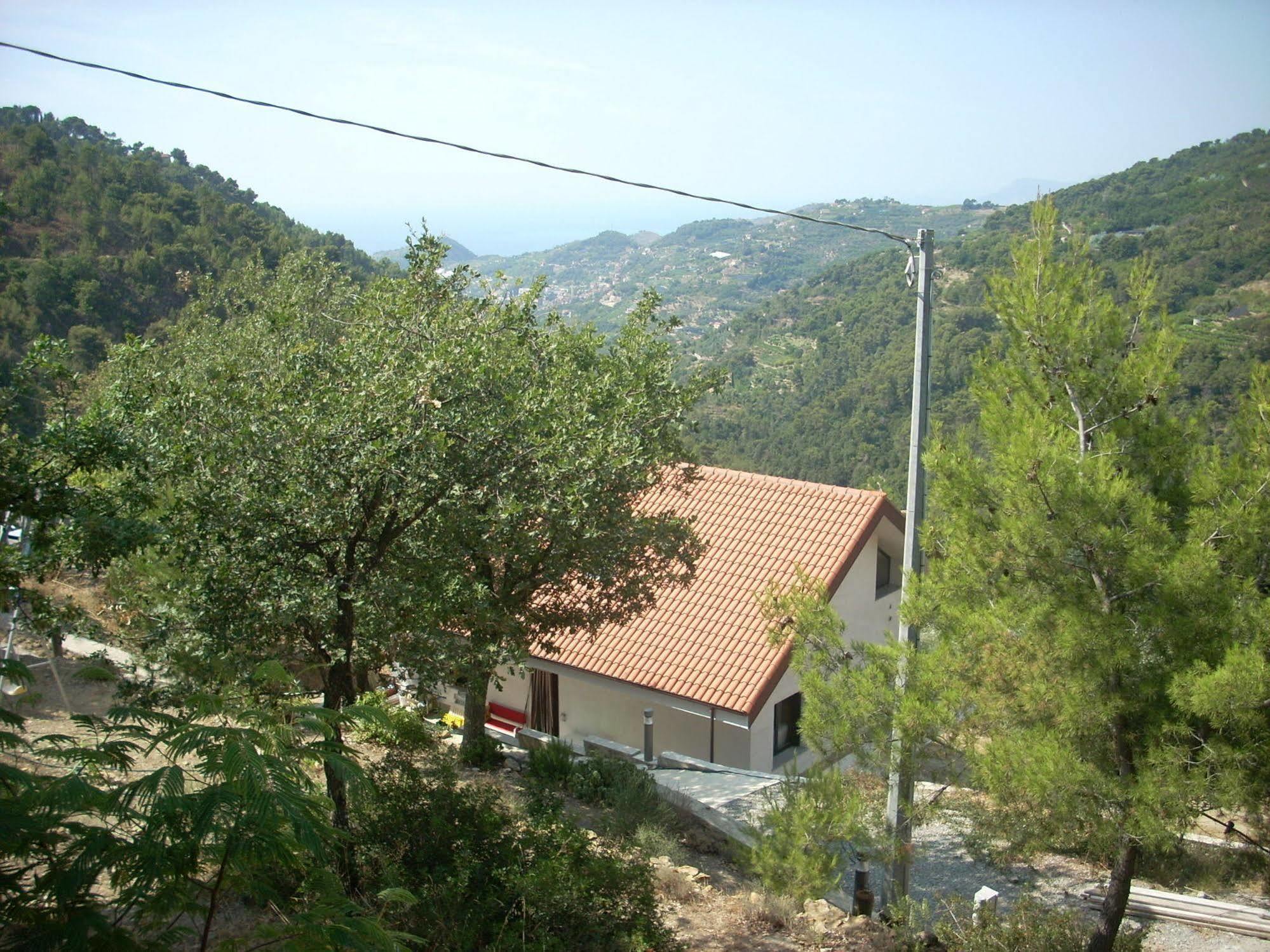 B&B L'Intrigante Seborga Buitenkant foto